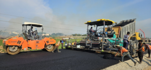 DBM Laying in progress at NH-40 Service Road