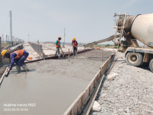 587+590 APPROACH SLAB CONCRETE POURING WORK IN PROGRESS