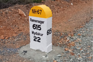 SCRIPT WRITING FOR 5KM STONE AT CH 615+000 RHS